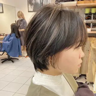 ショート カラー 髪質改善ストレート/ ブリーチ／渋谷　福田のヘアスタイル