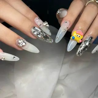 ネイル Gracias. rieのネイルデザイン