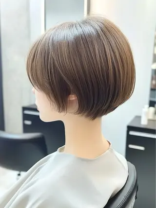 ショート カラー レイヤー×顔周 り×髪質改善/MIUのヘアスタイル