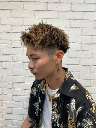 ショート カラー パーマ メンズ ヨシダ フミノリのヘアスタイル