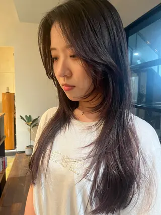 ロング 愛瑠奈 erunaのヘアスタイル