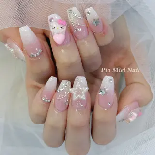 ネイル Pio Mielのネイルデザイン