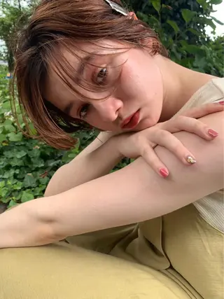 ショート カラー 土屋 愛海のヘアスタイル