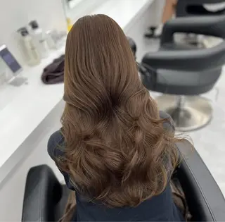 ロング カラー ヘアアレンジ 赤み消しブラウン プロ🐿けんご🐿のヘアスタイル