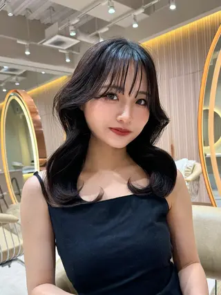 ミディアム ❤️ブリーチなし💚 ダブルカラー平野実花のヘアスタイル