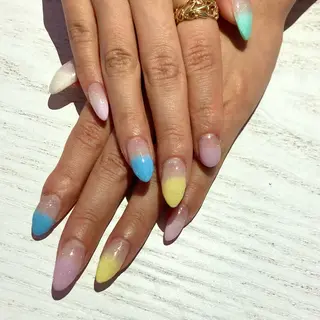 ネイル 三浦 あかりのネイルデザイン