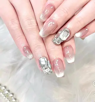 ネイル JISOO ANA.CHUOのネイルデザイン