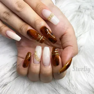 ネイル Starliy所属・~Starliy~ 三重県津市のネイルデザイン