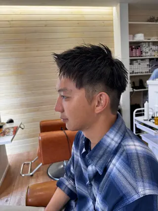 メンズ cyan 水川和馬のヘアスタイル