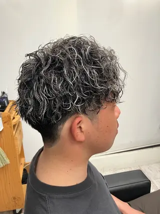 カラー パーマ メンズ メンズ特化/パーマ/ フェードWATARUのヘアスタイル