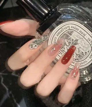 ネイル N. サロン所属・Theone栄店 田口のネイルデザイン