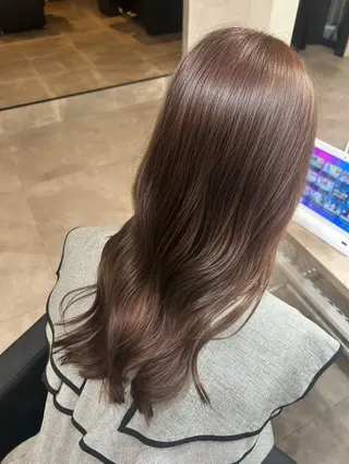 ロング 上島 愛永のヘアスタイル