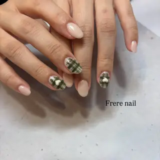 ネイル Frere nailのネイルデザイン