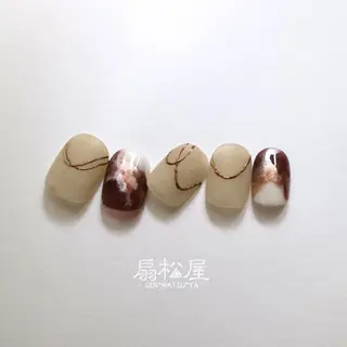 ネイル 扇松屋 marie.nのネイルデザイン