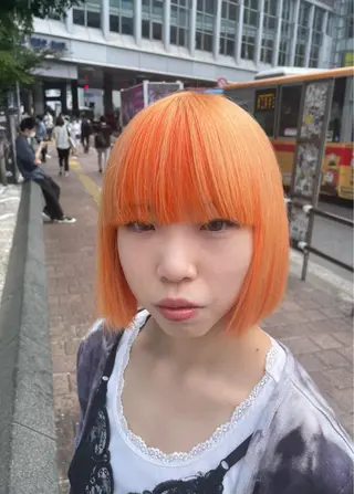 カラー ハイトーン/ 縮毛矯正のヘアスタイル