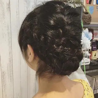 ヘアアレンジ embrace エンブレイスのヘアスタイル