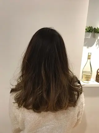 セミロング 庄司 美佑樹のヘアスタイル