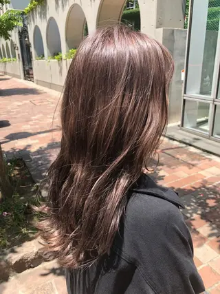 カラー SALOWIN 表参道所属・シンカ 表参道のヘアスタイル