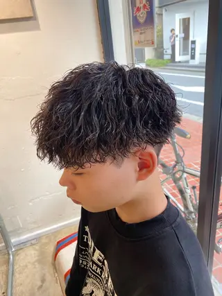 パーマ メンズ 🌴パーマオタク🌴 長谷川　諒佑🌈のヘアスタイル