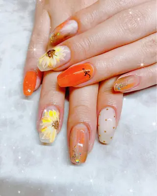 ネイル Piacere所属・Piacere 絵美のネイルデザイン