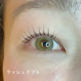 マツエク・マツパ トップアイリスト やつだ🐩のマツエク・マツパデザイン