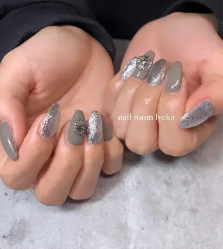 ネイル ﾈｲﾙﾙｰﾑﾘｯｶ 𝐦𝐚𝐲𝐮のネイルデザイン