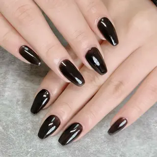 ネイル haleyume所属・shino🌟 痛ネイルのネイルデザイン