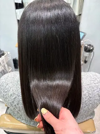 セミロング FILMS 田町・芝浦所属・長谷川 ななこのヘアスタイル