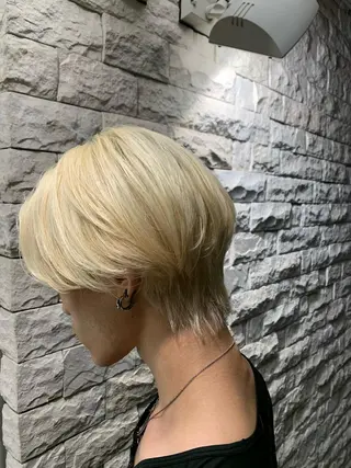 ショート 🫧髪質改善・美髪 艶髪🫧ニタ シンゴのヘアスタイル