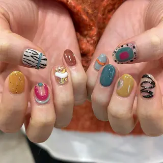 ネイル shio ♡ 1月予約受付中のネイルデザイン