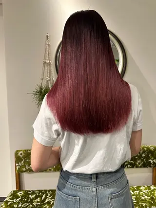 ロング SUNDAZED所属・日沖 由紀子のヘアスタイル