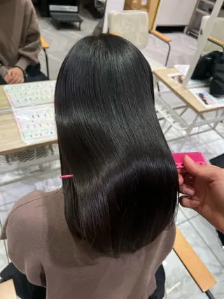 ミディアム 酸性ストレート人気 No,1/カスミ🩰のヘアスタイル