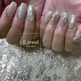 ネイル S♡JEWEL所属・S. JEWELのネイルデザイン