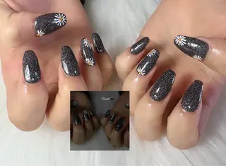 ネイル AKARI nail💅のネイルデザイン