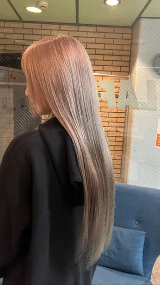 セミロング 下妻 カラーエクステ難波のヘアスタイル