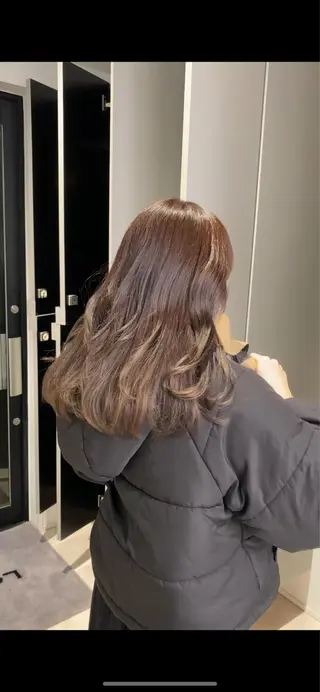 ロング カラー noa/ 渋谷のヘアスタイル