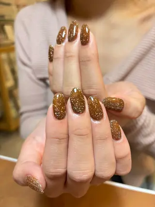 ネイル 福山 千尋のネイルデザイン