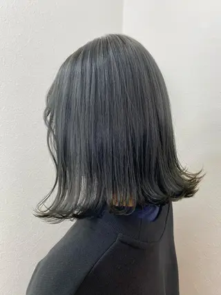 ミディアム 遠藤沙也加 /レイヤーカットのヘアスタイル