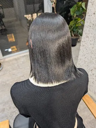 ミディアム パーマ mood 髪質改善 ダブルカラーのヘアスタイル