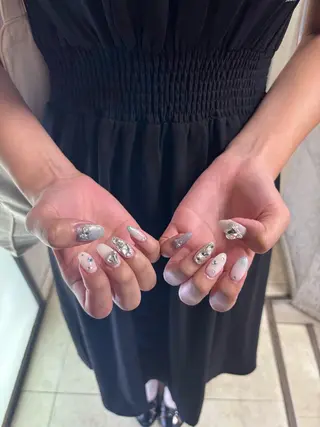 ネイル Bianca浦和🍀 suminaのネイルデザイン