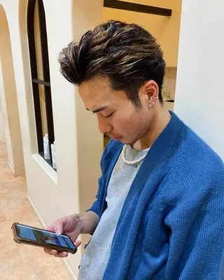 ショート カラー メンズ 佐藤 彩香のヘアスタイル