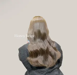 カラー LITTY MITO 【リティ】所属・水戸/ベージュカラー 🍒RICO🍒のヘアスタイル