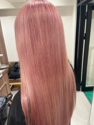 ロング カラー 山田 悠朱里のヘアスタイル