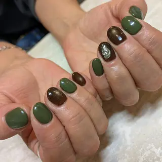 ネイル ジェヌインネイル 河内のネイルデザイン