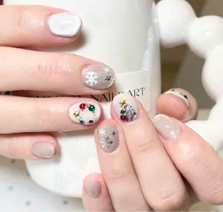 ネイル 🤍Hazel 吉祥寺🤎のネイルデザイン