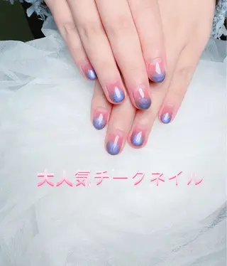 ネイル pink ladyサロン所属・べ にのネイルデザイン