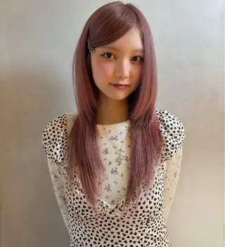 ロング 梅田/ハイトーン/ 透明感カラー/縮毛のヘアスタイル