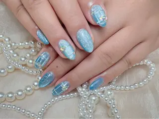 ネイル マジックミラー所属・マジック ミラーのネイルデザイン