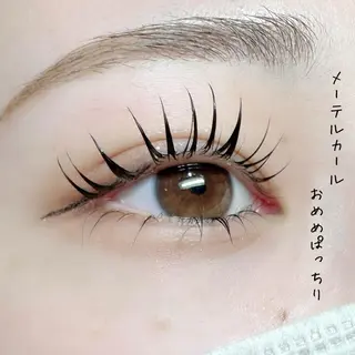 マツエク・マツパ アイブロウ 池袋駅韓国風🇰🇷 束感💗Tomoのマツエク・マツパデザイン