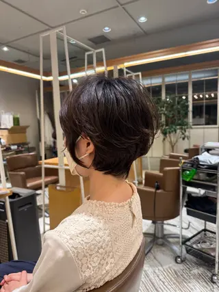 ショート パーマ ✨大人ショートヘア ✨ロイのヘアスタイル